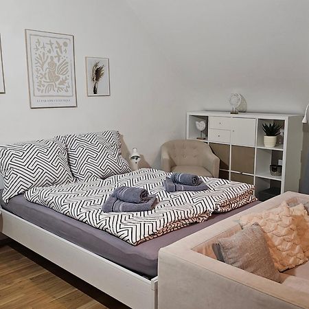 Modern Studio Near Duesseldorf Airport & Messe/Fair 梅尔布施 外观 照片