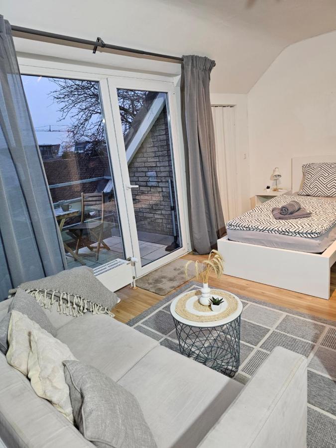 Modern Studio Near Duesseldorf Airport & Messe/Fair 梅尔布施 外观 照片